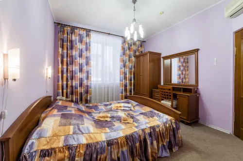 Yarhotel Centre - بار