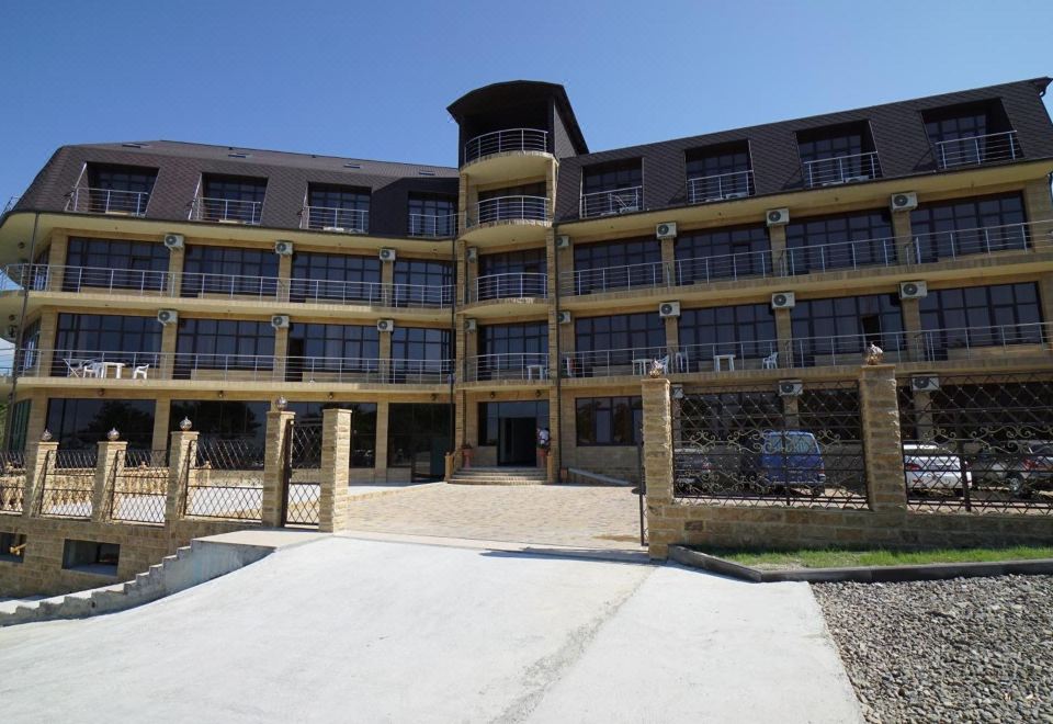 hotel overview picture