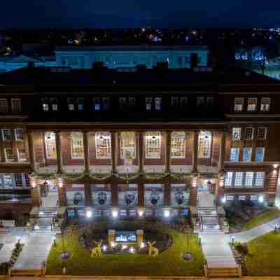 The Stella Hotel & Ballroom Hotel Exterior