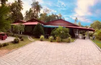 Lal Home Stay - 3-Star