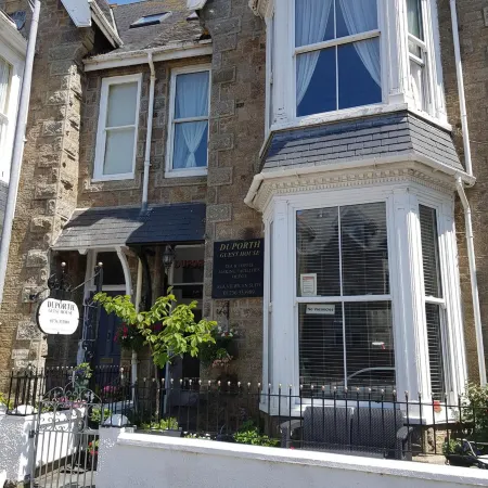 Duporth Guest House