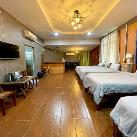 MRK Resort & Massage