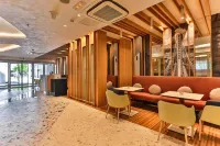 Carine Hotel Centar - 4つ星