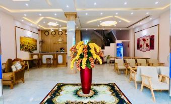 Hoang Gia Hotel Con Đao