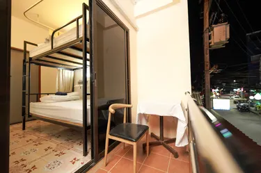 รูปภาพของบ้าน กัมลา แบคแพคเกอร์