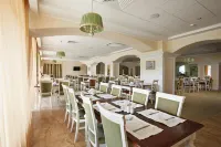 Medical & Spa Resort "Alfa Radon" - parking