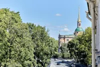 Grand Apart Near Nevsky Hotel