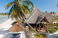 Moayana Liora Zanzibar - Beach