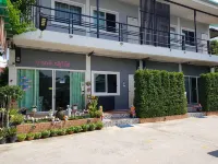 Natharinee Residence Hotels in Amphoe Sam Phran