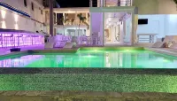 Seaview Beach Hotel - Beach