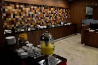 Rathna Residency - พร้อมอาหารเช้า