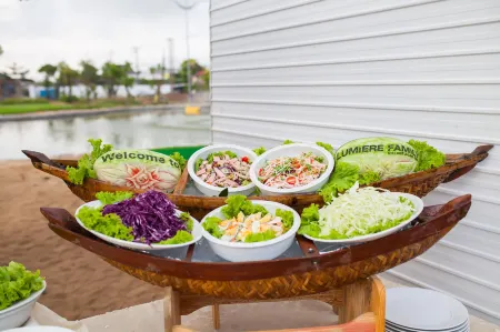 Lumiere Family Village Đông Tác Отели рядом с Аэропорт Туихоа