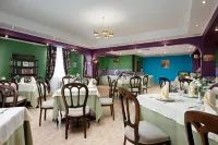 Red Royal by Undersun Hotel