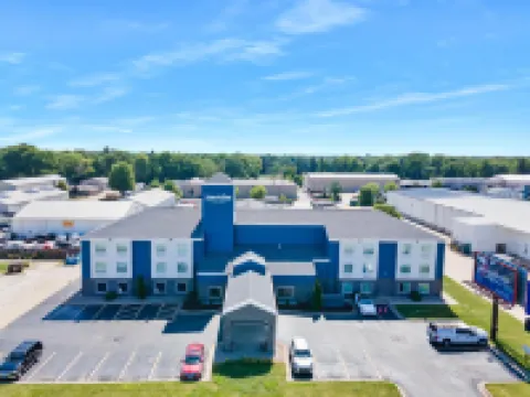 AmericInn by Wyndham Urbana Hotels in Urbana