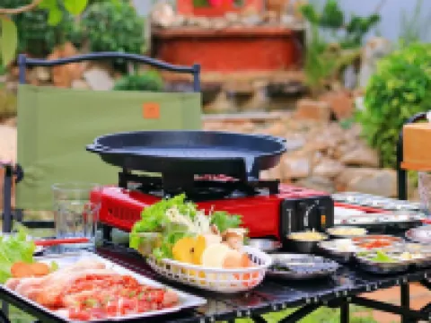 Katom Satu Hotels in Photharam