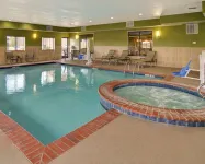 Comfort Suites Lindale - Pools