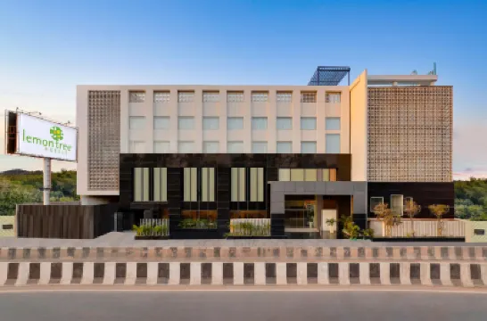 Lemon Tree Hotel Agra Hotels near Itmad-ud-Daula