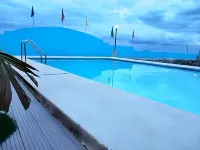 The Lighthouse Resort - Pool