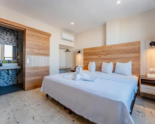 Hotel Central Merida by Kavia Hotels near Merida Bus Station