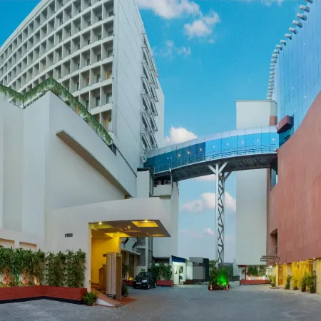 Peerless Hotel Kolkata Отели рядом с достопримечательностью «Консульство США»