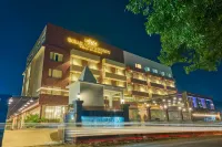Borail View Regency Hotels near Children's Park