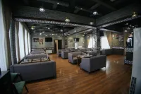 Like Inn Hotel - Quầy Bar