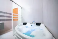 Nova Highlands Hotel - 4-Star