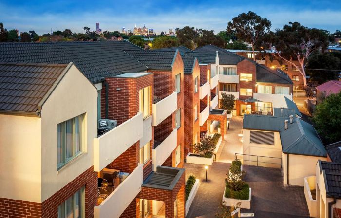 MainStay Suites Kew