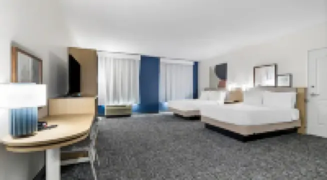 Spark by Hilton Redlands