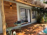 Refugio Lodge - Beach