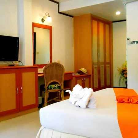 Muaklek Paradise Resort