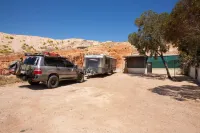 Di's Dugouts - parking