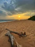 Ashansa Lagoon Resort - Beach