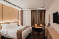 Fahira Hotel Syariah Padang - 2-Star