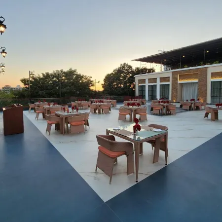 Hotel Aram