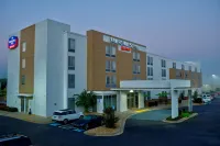 SpringHill Suites Macon فنادق في Bibb County