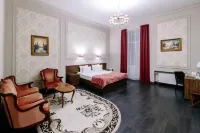 Grand Chajkovskij Hotel 크레스티 프리즌 주변 호텔