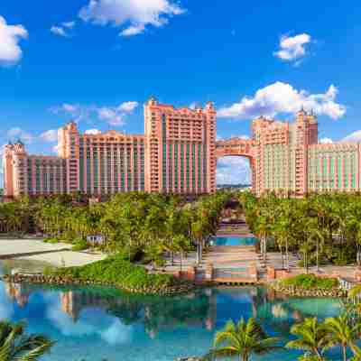 The Royal at Atlantis Hotel Exterior