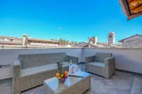 Luxury Suite Sirmione Hotels in Sirmione