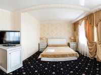 Park-Hotel Noviy Vek エンゲリスのホテル