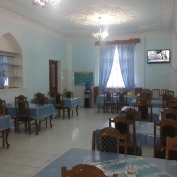 Islambek Hotel & Travel