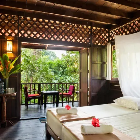 Our Jungle House Hotels in Phanom