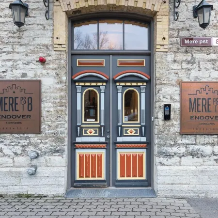 Angleterre Apartments Отели рядом с достопримечательностью «Каламая»