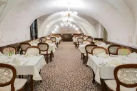 Arcadia Boutique Hotel - breakfast