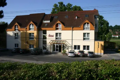 Hotel Knorre Hotels in der Nähe von Waldbad Röderau