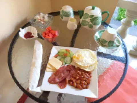 珍貴公寓C-自助式套房