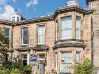 Menzies Guest House Hotels near Bruntsfield