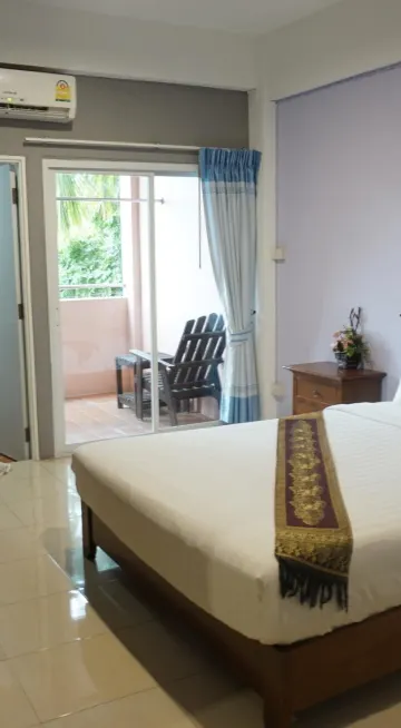 ห้องอีโคโนมีเตียงใหญ่ชั้นบนสุด