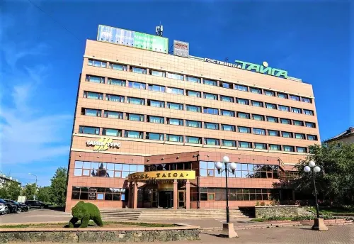 Hotel Tayga 브라츠크 호텔