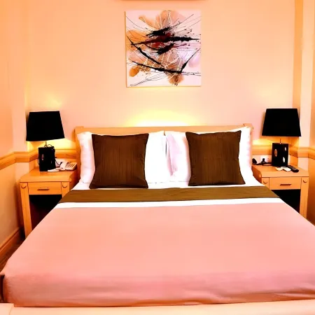 Phela Grande Residences